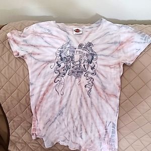 Harley Davidson women's shirt in size large.